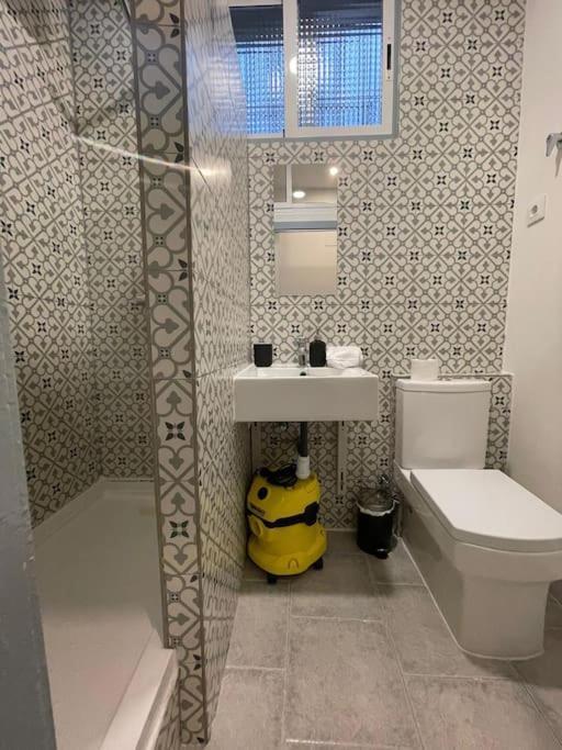New Piso Centrico 7Pax A 2 Min Andando De Gran Via Apartment Madrid Exterior photo